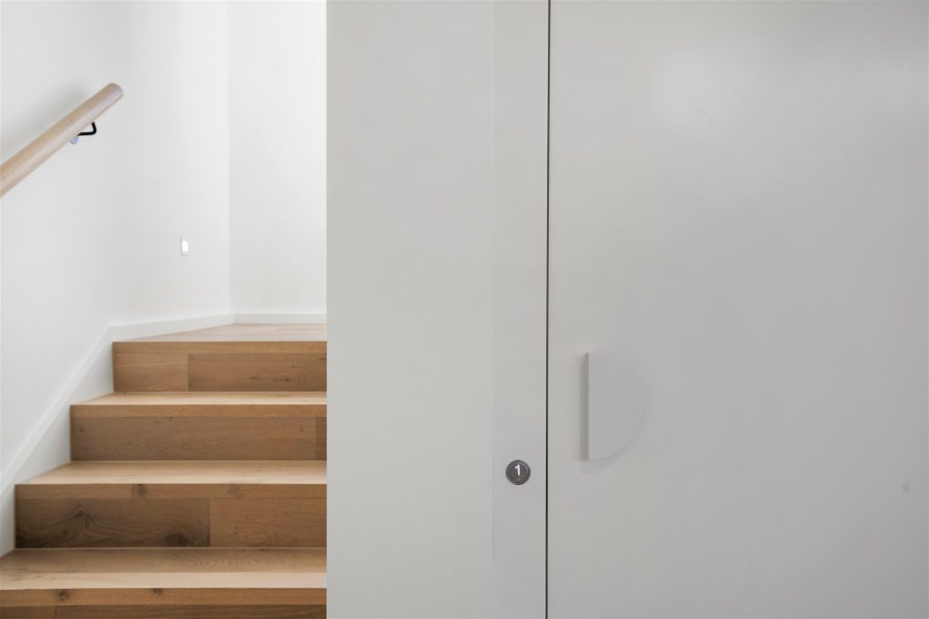 Custom HLB Elevator, Black Rock