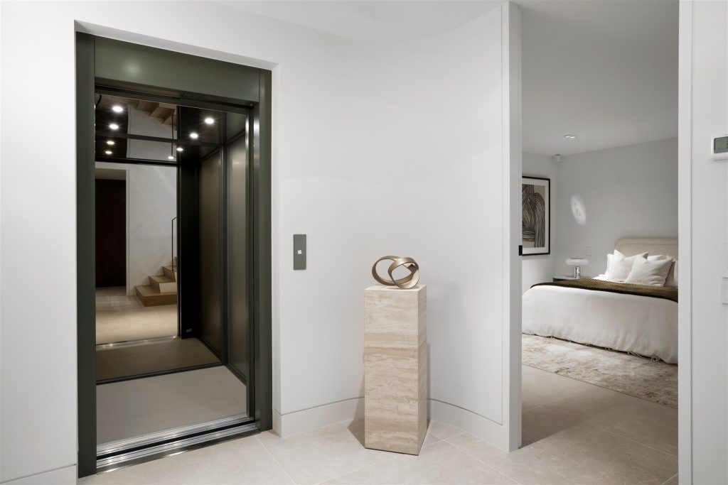 Custom HLB Elevator, South Yarra